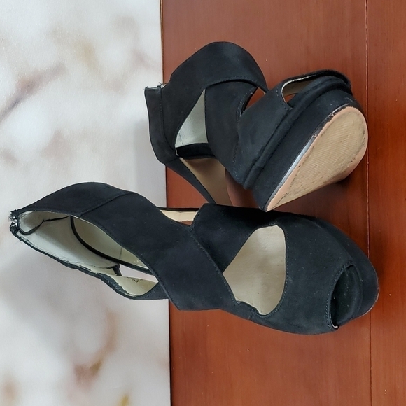Michael Kors heels - 6 - Picture 1 of 13